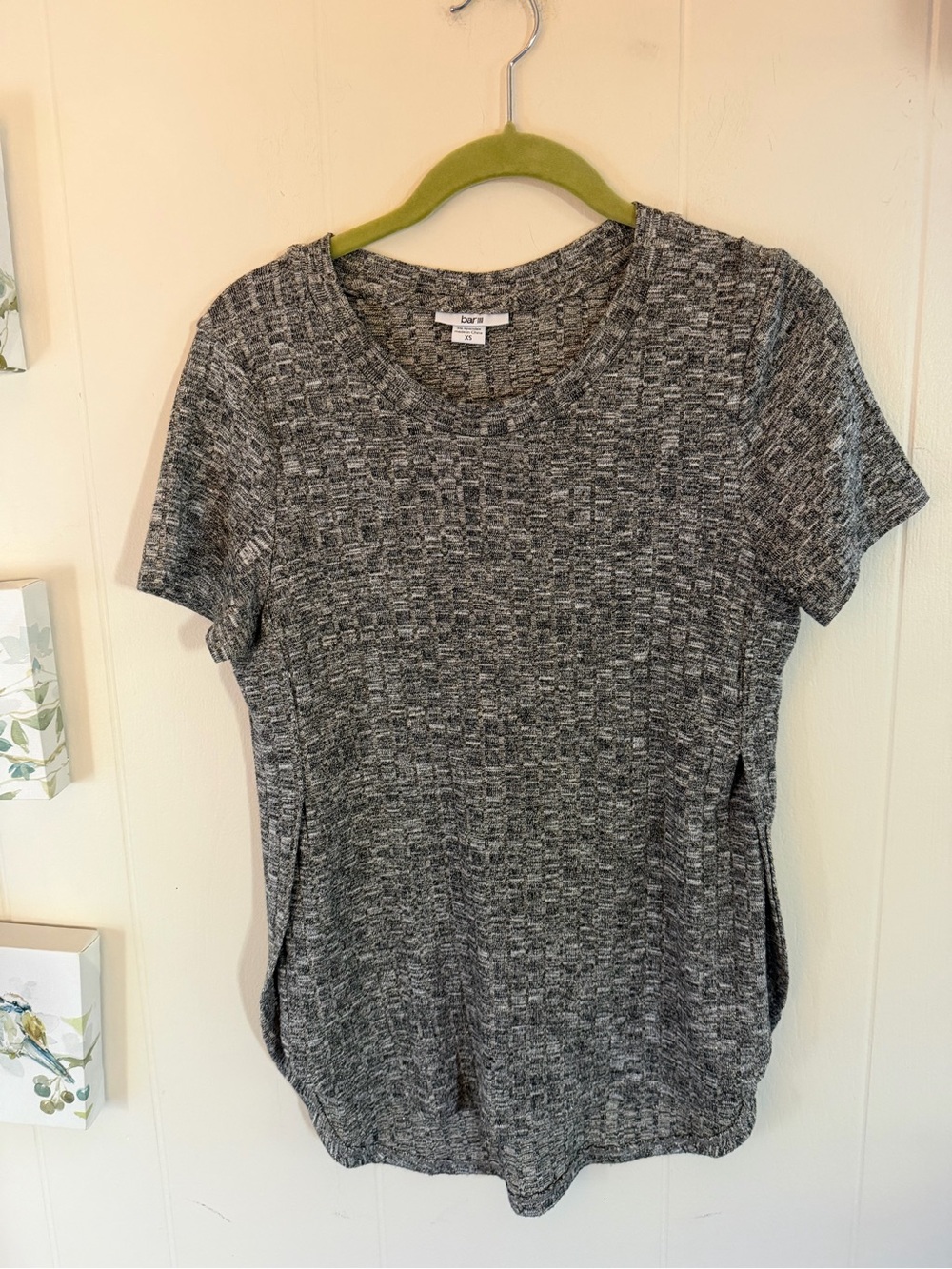 Bar III XS Metallic Ribbed Knit Tunic Top Gray Black Side Slit Short Sleeve